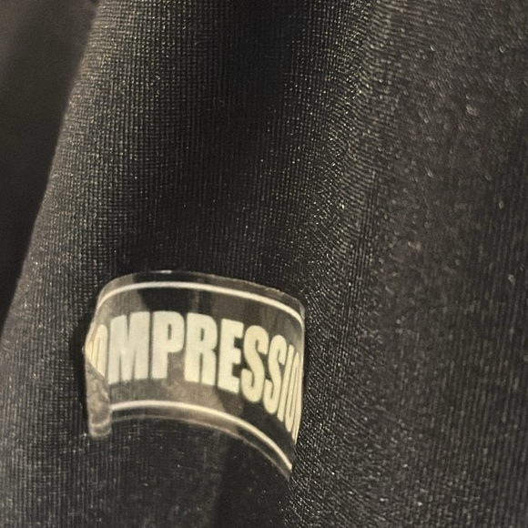 New Russel athletic compression‎ leggings Black boys 8 Compression long shorts - Picture 2 of 5